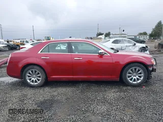 2013 Chrysler 300 with VIN 2C3CCAEG3DH606334, listed as a IAAI auction lot 41654590 with 90,771 mi miles. Bid and sale history available at carsss.com. Image 14.