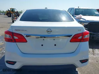 2016 Nissan Sentra SR with VIN 3N1AB7AP7GL677064, listed as a IAAI auction lot 41975920 with 77,805 mi miles. Bid and sale history available at carsss.com. Image 16.