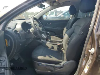 2011 Kia Sportage LX with VIN KNDPBCA2XB7110381, listed as a Copart auction lot 65434035 with 117,025 mi miles and Salvage title. Bid and sale history available at DreamBid. Image 7.