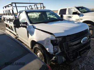 2019 Ford Super Duty F-250 SRW XL with VIN 1FTBF2A65KED13315, listed as a Copart auction lot 72810674 with 58,145 mi miles and Salvage Title. Bid and sale history available at carsss.com. Image 4.