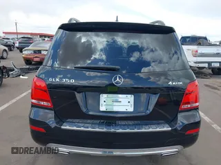 2013 Mercedes-Benz GLK 350 z VIN WDCGG8JBXDF999720, wystawiony jako IAAI lot #41964650 z przebiegiem 85 726 mil mil oraz . Historia ofert i sprzedaży dostępna na DreamBid. Obrazek 16.