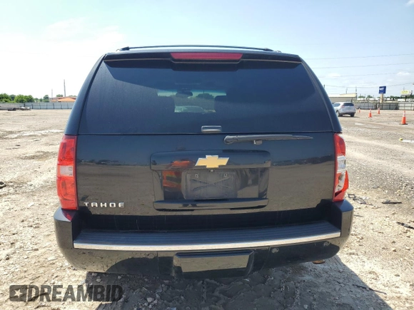 2013 Chevrolet Tahoe LTZ с VIN 1GNSCCE04DR278855, выставлен на аукционе Copart как лот 55980615 с пробегом 144 657 миль миль и Списание • Salvage title. История ставок и продаж доступна на DreamBid. Изображение 6.