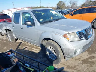 2019 Nissan Frontier SV with VIN 1N6AD0ER4KN710750, listed as a IAAI auction lot 41407759 with 142,207 mi miles and . Bid and sale history available at DreamBid. Image 1.
