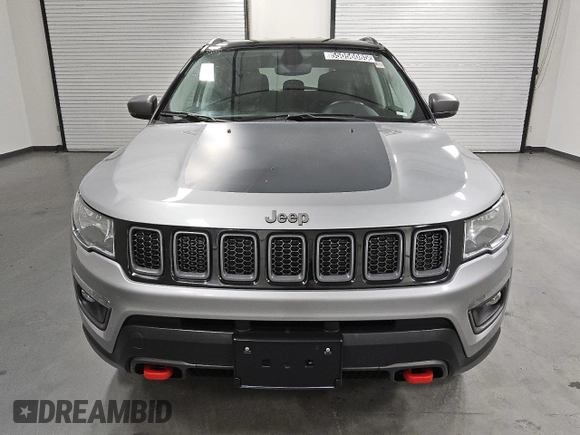 2020 Jeep Compass Trailhawk with VIN 3C4NJDDB7LT163533, listed as a Copart auction lot 55056085 with 9,815 mi miles and Clean Title. Bid and sale history available at carsss.com. Image 5.