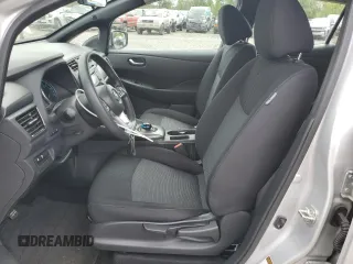 2019 Nissan LEAF SV z VIN 1N4AZ1CP3KC307985, wystawiony jako Copart lot #55801095 z przebiegiem 107 259 mil mil oraz Szkody całkowita. Historia ofert i sprzedaży dostępna na DreamBid. Obrazek 7.