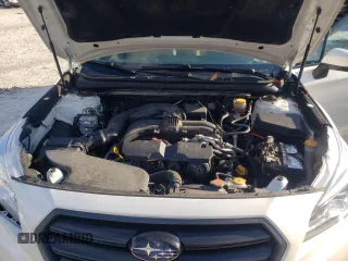 2015 Subaru Legacy 2.5i Premium with VIN 4S3BNAC63F3042346, listed as a Copart auction lot 69463982 with 119,756 mi miles. Bid and sale history available at carsss.com. Image 11.