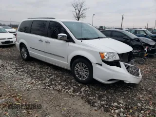 2015 Chrysler Town & Country Touring-L with VIN 2C4RC1CG2FR697750, listed as a Copart auction lot 81573604 with 168,701 mi miles and Salvage Title. Bid and sale history available at carsss.com. Image 4.