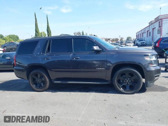 2017 Chevrolet Tahoe LT с VIN 1GNSCBKC6HR323891, выставлен на аукционе IAAI как лот 42335298 с пробегом 82 576 миль миль и . История ставок и продаж доступна на DreamBid. Изображение 13.