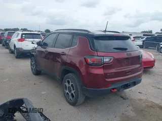 2022 Jeep Compass Trailhawk with VIN 3C4NJDDB3NT203092, listed as a IAAI auction lot 42017373 with Not provided miles and . Bid and sale history available at DreamBid. Image 3.