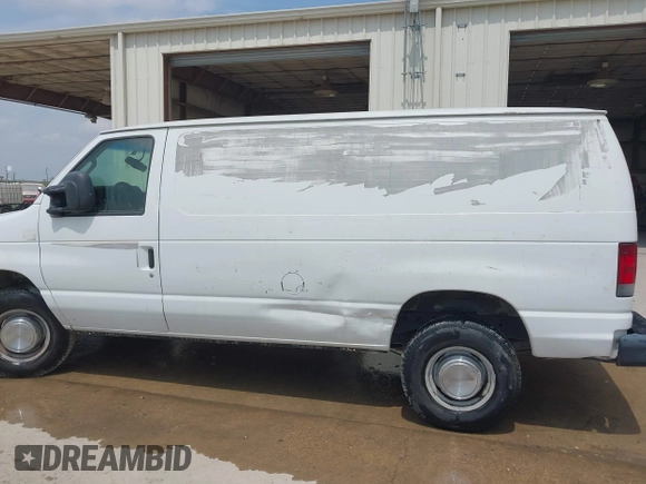 2012 Ford Econoline Cargo Recreational with VIN 1FTNE2EW2CDA43588, listed as a IAAI auction lot 41939220 with 246,855 mi miles. Bid and sale history available at carsss.com. Image 14.