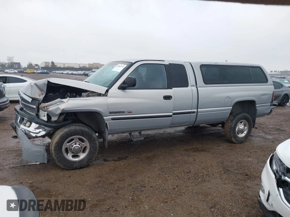 2000 Dodge Ram 2500 with VIN 1B7KF23W0YJ126951, listed as a IAAI auction lot 41802970 with 179,644 mi miles. Bid and sale history available at carsss.com. Image 14.