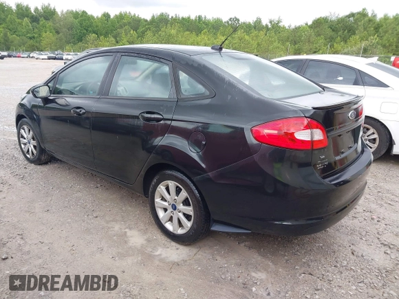 2013 Ford Fiesta SE z VIN 3FADP4BJ6DM218088, wystawiony jako IAAI lot #42319209 z przebiegiem 109 208 mil mil oraz . Historia ofert i sprzedaży dostępna na DreamBid. Obrazek 3.