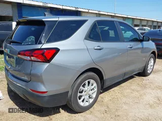 2024 Chevrolet Equinox LS z VIN 3GNAXHEG0RL338302, wystawiony jako IAAI lot #41978986 z przebiegiem 15 953 mil mil oraz . Historia ofert i sprzedaży dostępna na DreamBid. Obrazek 4.