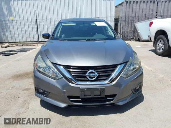 2017 Nissan Altima S z VIN 1N4AL3AP9HC236901, wystawiony jako IAAI lot #42275150 z przebiegiem 136 230 mil mil oraz . Historia ofert i sprzedaży dostępna na DreamBid. Obrazek 12.