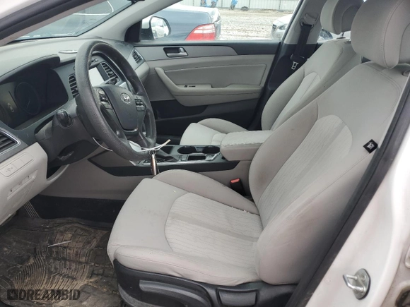 2017 Hyundai Sonata Hybrid SE with VIN KMHE24L17HA050925, listed as a Copart auction lot 47702575 with 229,117 mi miles and Clean Title. Bid and sale history available at carsss.com. Image 7.
