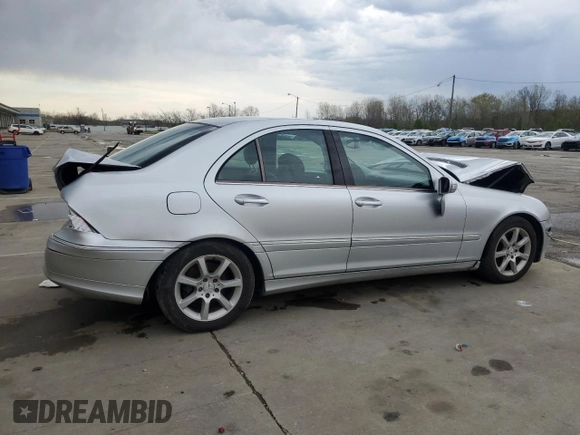 2007 Mercedes-Benz C 280 Luxury with VIN WDBRF92H37F931921, listed as a Copart auction lot 52728455 with 159,722 mi miles and Salvage title. Bid and sale history available at DreamBid. Image 3.