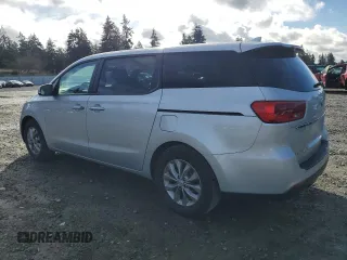 2021 Kia Sedona LX with VIN KNDMB5C14M6671364, listed as a Copart auction lot 48707495 with 58,661 mi miles and Salvage Title. Bid and sale history available at carsss.com. Image 2.