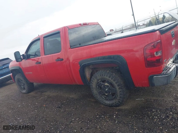 2010 Chevrolet Silverado 1500 LT with VIN 3GCRKSE38AG208706, listed as a IAAI auction lot 42081553 with 179,371 mi miles. Bid and sale history available at carsss.com. Image 14.
