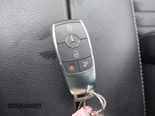 2022 Mercedes-Benz C 300 with VIN W1KWJ8DB7NG115264, listed as a IAAI auction lot 41353889 with 24,361 mi miles and . Bid and sale history available at DreamBid. Image 11.