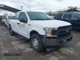 2018 Ford F-150 XL with VIN 1FTMF1EB5JKD87926, listed as a IAAI auction lot 41958227 with 154,716 mi miles. Bid and sale history available at carsss.com. Image 1.