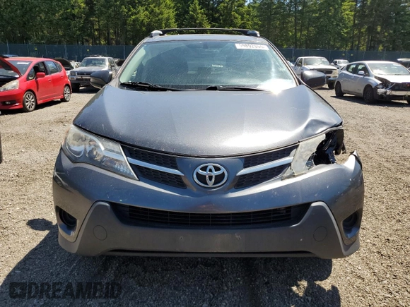 2015 Toyota RAV4 LE z VIN JTMBFREV4FD117615, wystawiony jako Copart lot #59892855 z przebiegiem 174 816 mil mil oraz Szkoda całkowita • Salvage title. Historia ofert i sprzedaży dostępna na DreamBid. Obrazek 5.