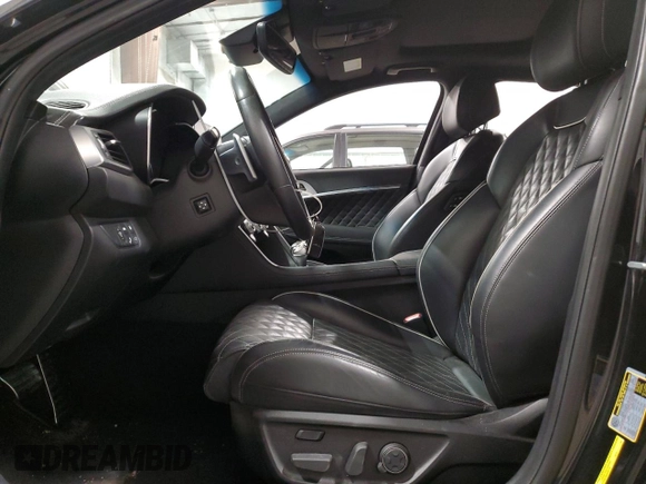 2019 Genesis G70 Advanced with VIN KMTG34LE4KU037330, listed as a Copart auction lot 79663204 with 68,481 mi miles and Salvage Title. Bid and sale history available at DreamBid. Image 7.