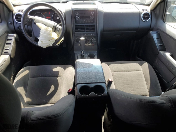 2010 Ford Explorer XLT with VIN 1FMEU7DE0AUA76543, listed as a Copart auction lot 50363265 with 199,199 mi miles and Salvage Title. Bid and sale history available at carsss.com. Image 8.