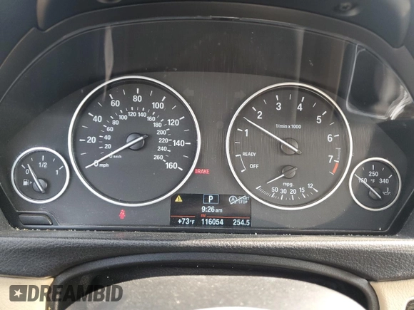 2014 BMW 3 Series 320i xDrive с VIN WBA3C3C58EPV90764, выставлен на аукционе Copart как лот 59424895 с пробегом 116 054 миль миль и Списание • Salvage title. История ставок и продаж доступна на DreamBid. Изображение 9.