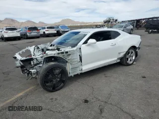 2017 Chevrolet Camaro ZL1 z VIN 1G1FK1R69H0202597, wystawiony jako Copart lot #52994545 z przebiegiem Nie podano mil oraz Szkoda całkowita • Salvage title. Historia ofert i sprzedaży dostępna na DreamBid. Obrazek 1.