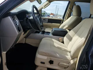 2016 Ford Expedition XLT с VIN 1FMJU1HT6GEF12707, выставлен на аукционе Copart как лот 54427835 с пробегом 163 545 миль миль и Списание • Salvage title. История ставок и продаж доступна на DreamBid. Изображение 7.