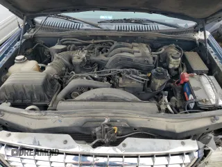 2005 Ford Explorer XLT with VIN 1FMZU63K25UA51376, listed as a Copart auction lot 87613645 with 250,878 mi miles and Salvage title. Bid and sale history available at DreamBid. Image 13.