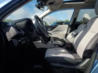 2024 Subaru Forester Premium z VIN JF2SKADC2RH427726, wystawiony jako Copart lot #55422345 z przebiegiem 26 570 mil mil oraz Szkoda całkowita • Salvage title. Historia ofert i sprzedaży dostępna na DreamBid. Obrazek 7.