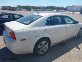 2008 Chevrolet Malibu LT w/1LT with VIN 1G1ZH57B584284372, listed as a IAAI auction lot 41892230 with 148,457 mi miles. Bid and sale history available at carsss.com. Image 14.