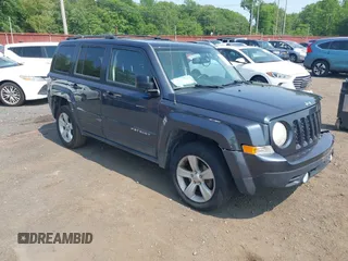 2014 Jeep Patriot Latitude with VIN 1C4NJRFB4ED661742, listed as a IAAI auction lot 42420452 with 93,819 mi miles and . Bid and sale history available at DreamBid. Image 1.