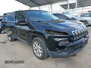 2018 Jeep Cherokee Latitude Plus with VIN 1C4PJLLB6JD520014, listed as a IAAI auction lot 41771997 with 171,405 mi miles. Bid and sale history available at carsss.com. Image 1.