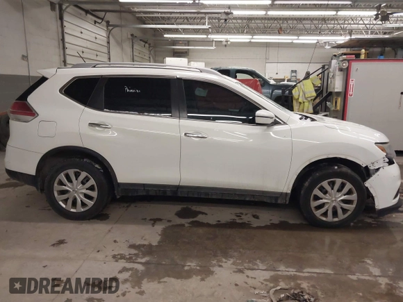 2016 Nissan Rogue SL with VIN 5N1AT2MT3GC817351, listed as a IAAI auction lot 41381048 with 172,665 mi miles and . Bid and sale history available at carsss.com. Image 13.