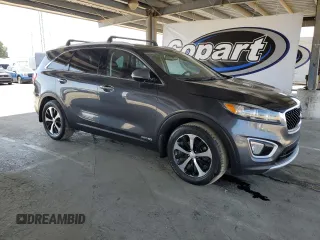 2017 Kia Sorento EX with VIN 5XYPHDA57HG272852, listed as a Copart auction lot 56237665 with 129,303 mi miles and Clean title. Bid and sale history available at DreamBid. Image 4.