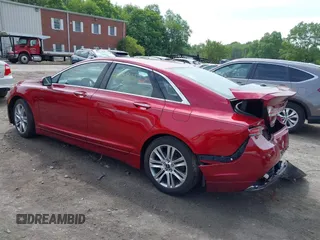 2015 Lincoln MKZ with VIN 3LN6L2G98FR615384, listed as a IAAI auction lot 42340517 with 92,274 mi miles and . Bid and sale history available at DreamBid. Image 3.