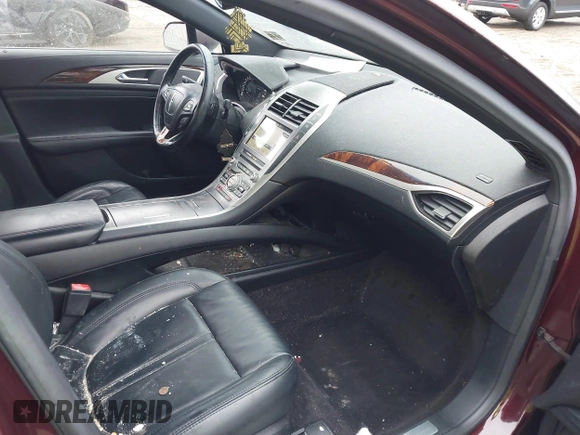 2017 Lincoln MKZ Select with VIN 3LN6L5C93HR600656, listed as a IAAI auction lot 41481241 with 73,305 mi miles. Bid and sale history available at carsss.com. Image 5.