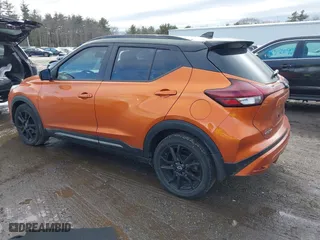 2022 Nissan Kicks SR with VIN 3N1CP5DV8NL497405, listed as a IAAI auction lot 41745038 with 79,733 mi miles. Bid and sale history available at carsss.com. Image 3.