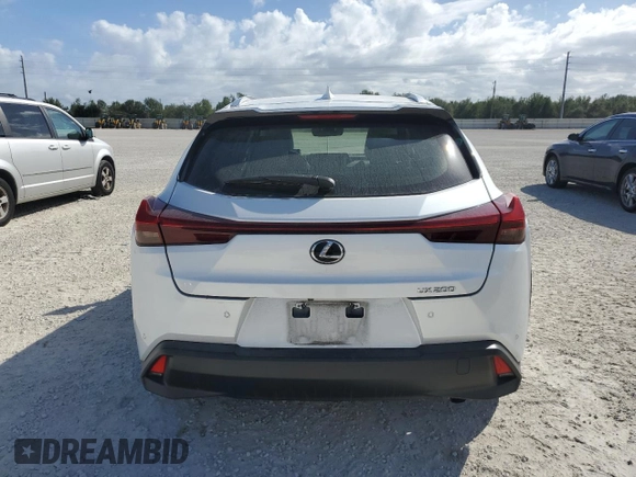 2019 Lexus UX with VIN JTHY3JBH7K2002188, listed as a Copart auction lot 40883883 with 34,736 mi miles. Bid and sale history available at carsss.com. Image 6.