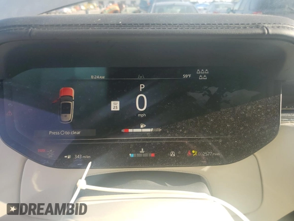 2025 Land Rover Range Rover SE with VIN SALKPBFU6SA291703, listed as a Copart auction lot 63094105 with 2,577 mi miles and Salvage title. Bid and sale history available at DreamBid. Image 9.