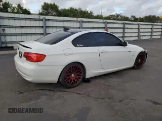 2011 BMW 3 Series 328i with VIN WBAKE3C5XBE441544, listed as a Copart auction lot 86638984 with 131,700 mi miles and Salvage Title. Bid and sale history available at DreamBid. Image 3.
