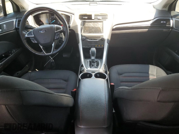 2013 Ford Fusion SE with VIN 3FA6P0HR8DR385733, listed as a Copart auction lot 61689715 with 102,644 mi miles and Salvage title. Bid and sale history available at DreamBid. Image 8.