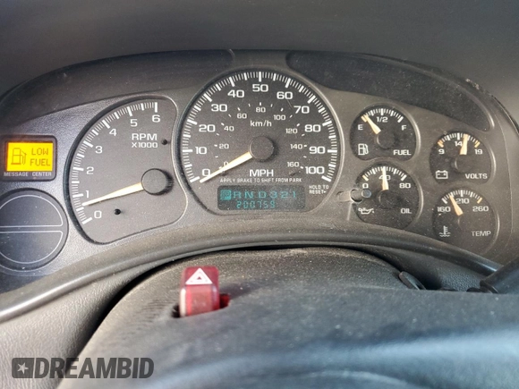 2002 Chevrolet Suburban LS with VIN 3GNFK16Z32G219170, listed as a Copart auction lot 73681914 with 200,759 mi miles and Salvage Title. Bid and sale history available at carsss.com. Image 9.
