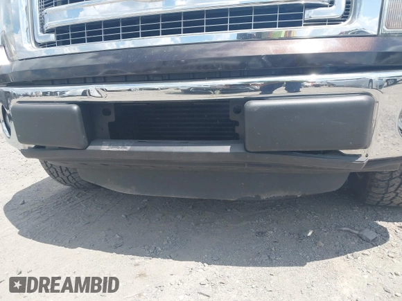 2013 Ford F-150 XL with VIN 1FTFW1CT9DKF09812, listed as a IAAI auction lot 42831062 with 86,846 mi miles and . Bid and sale history available at DreamBid. Image 6.