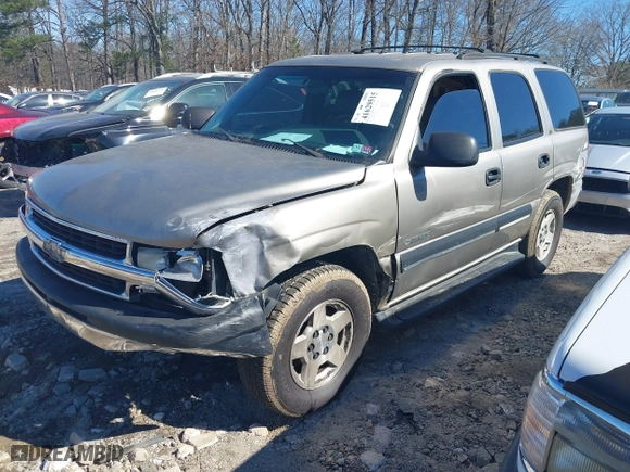 2001 Chevrolet Tahoe LT with VIN 1GNEC13T71R210754, listed as a IAAI auction lot 41629515 with 161,882 mi miles. Bid and sale history available at carsss.com. Image 17.