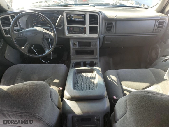 2004 Chevrolet Silverado 1500 Crew Cab LT with VIN 2GCEK13T541430662, listed as a Copart auction lot 84685674 with 199,078 mi miles and Salvage Title. Bid and sale history available at carsss.com. Image 8.