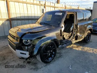 2024 Land Rover Defender S z VIN SALEJ7EU1R2282585, wystawiony jako Copart lot #80945444 z przebiegiem 33 184 mil mil oraz Szkoda całkowita • Salvage title. Historia ofert i sprzedaży dostępna na DreamBid. Obrazek 1.