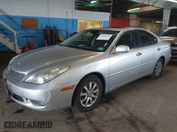2002 Lexus ES 300 with VIN JTHBF30G425035697, listed as a IAAI auction lot 42588600 with 140,660 mi miles and . Bid and sale history available at DreamBid. Image 2.
